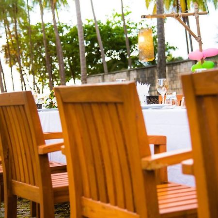 Villa Thalanena By The Beach Ngoại thất bức ảnh