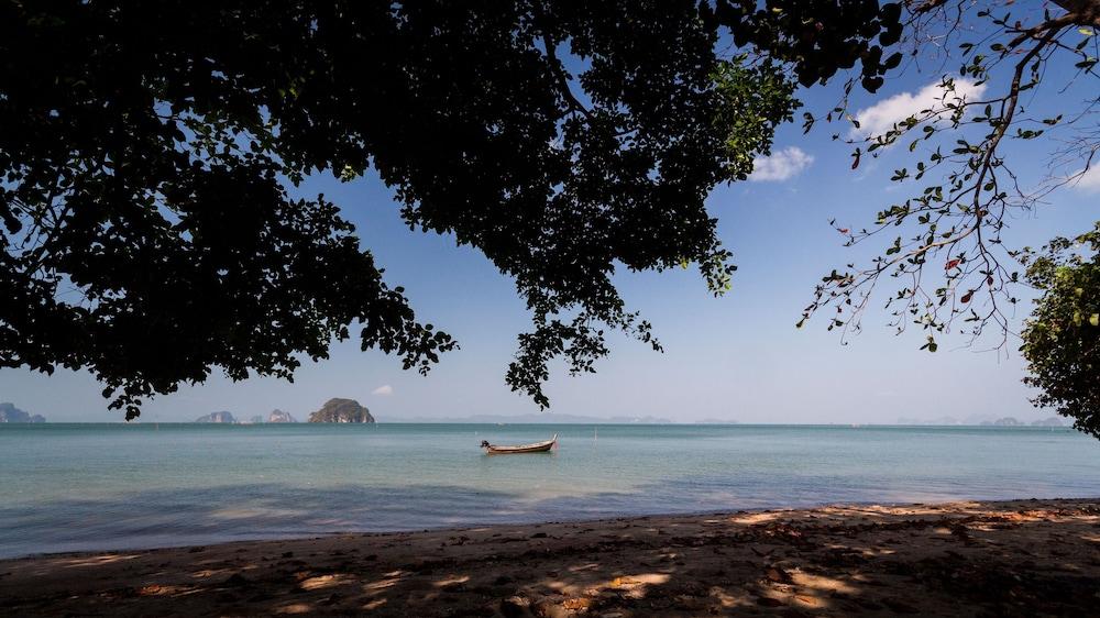 Villa Thalanena By The Beach Ngoại thất bức ảnh