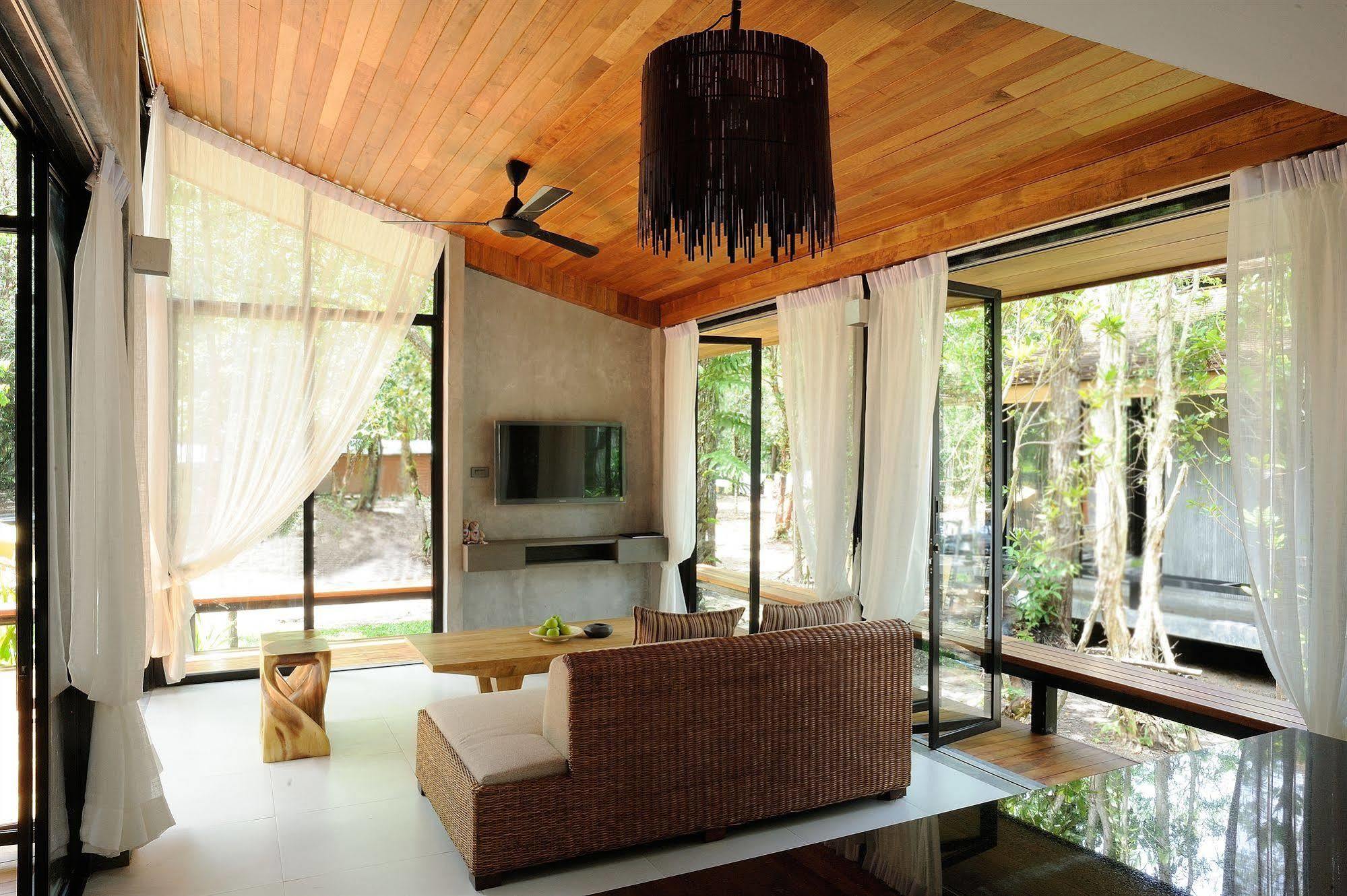 Villa Thalanena By The Beach Ngoại thất bức ảnh